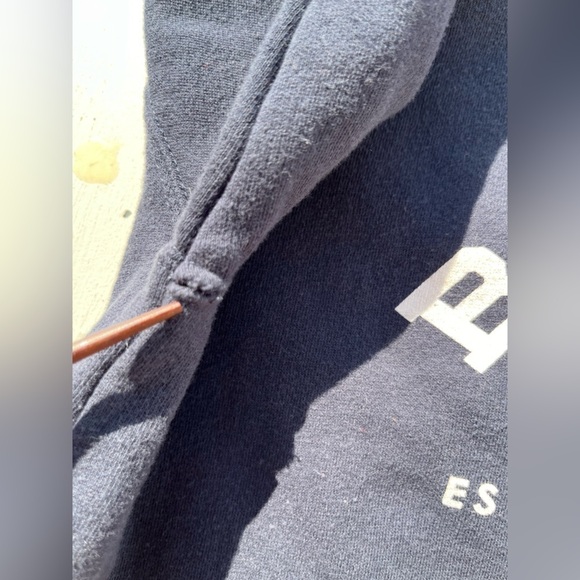 Women's Belching Beaver Hoodie Black Spell-Out Logo M Pullover Beer San Diego CA - Picture 15 of 15